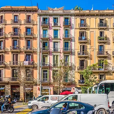 En Excelente Ubicacion, Centro De Barcelona